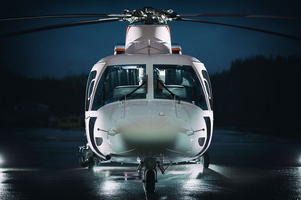 Business Helicopter Charters Warfield